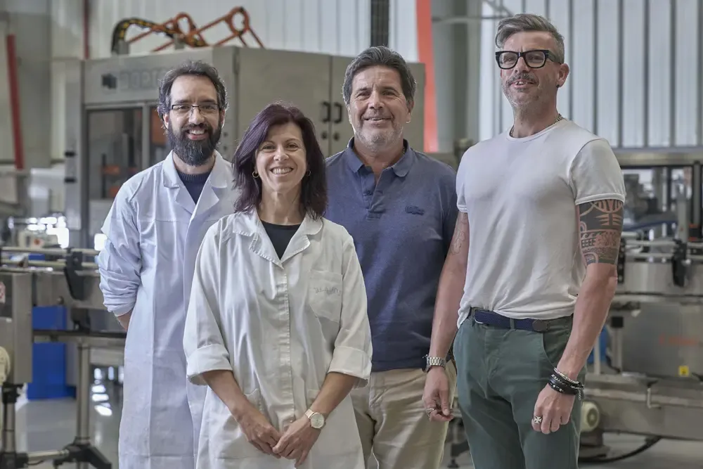 A Equipa do Laboratório de Enologia da Madeira Wine Company